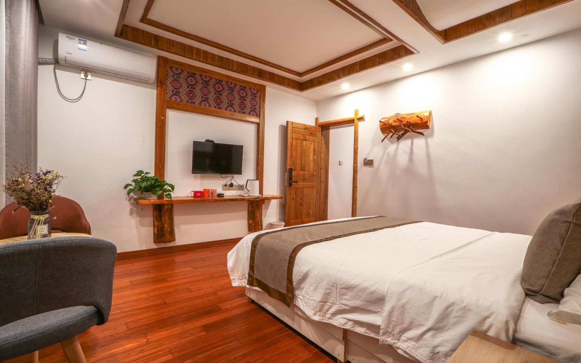 Easy House Gaoyun Branch Hotel Zhangjiajie Bagian luar foto