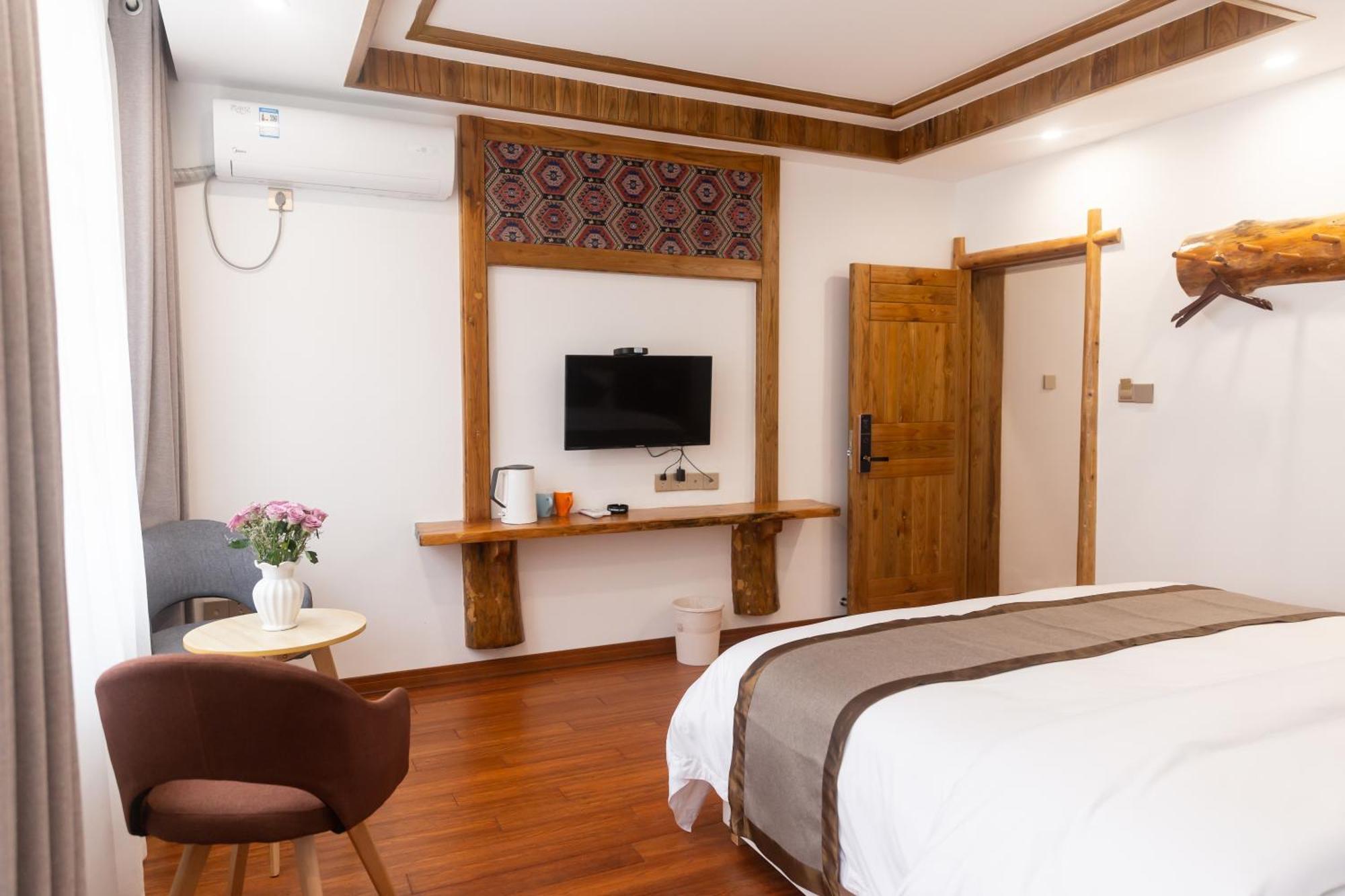 Easy House Gaoyun Branch Hotel Zhangjiajie Bagian luar foto