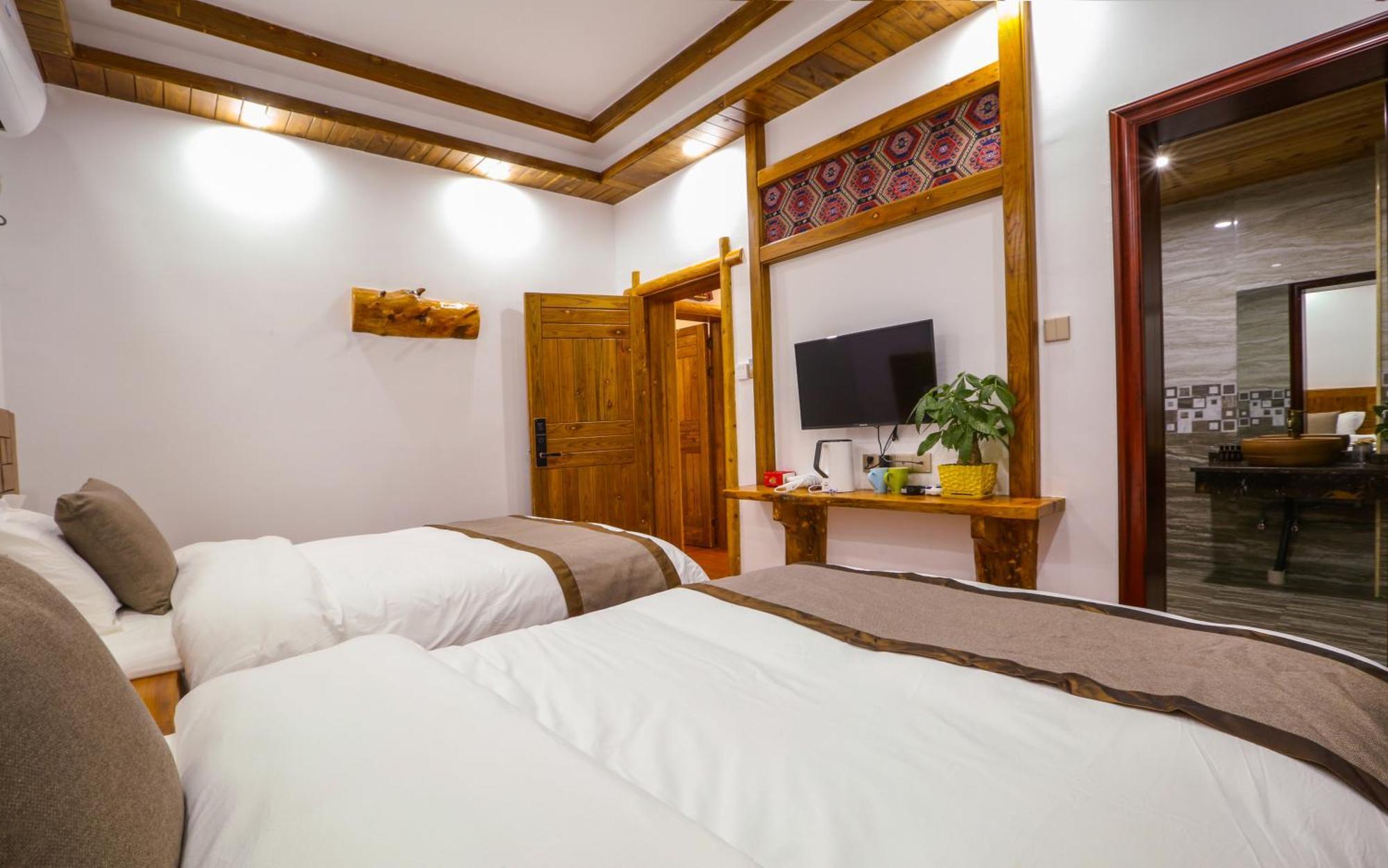Easy House Gaoyun Branch Hotel Zhangjiajie Bagian luar foto