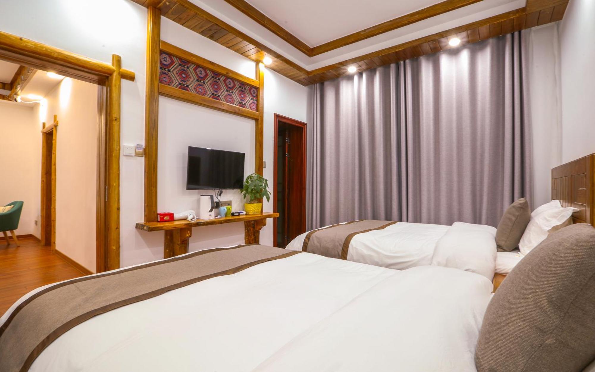 Easy House Gaoyun Branch Hotel Zhangjiajie Bagian luar foto