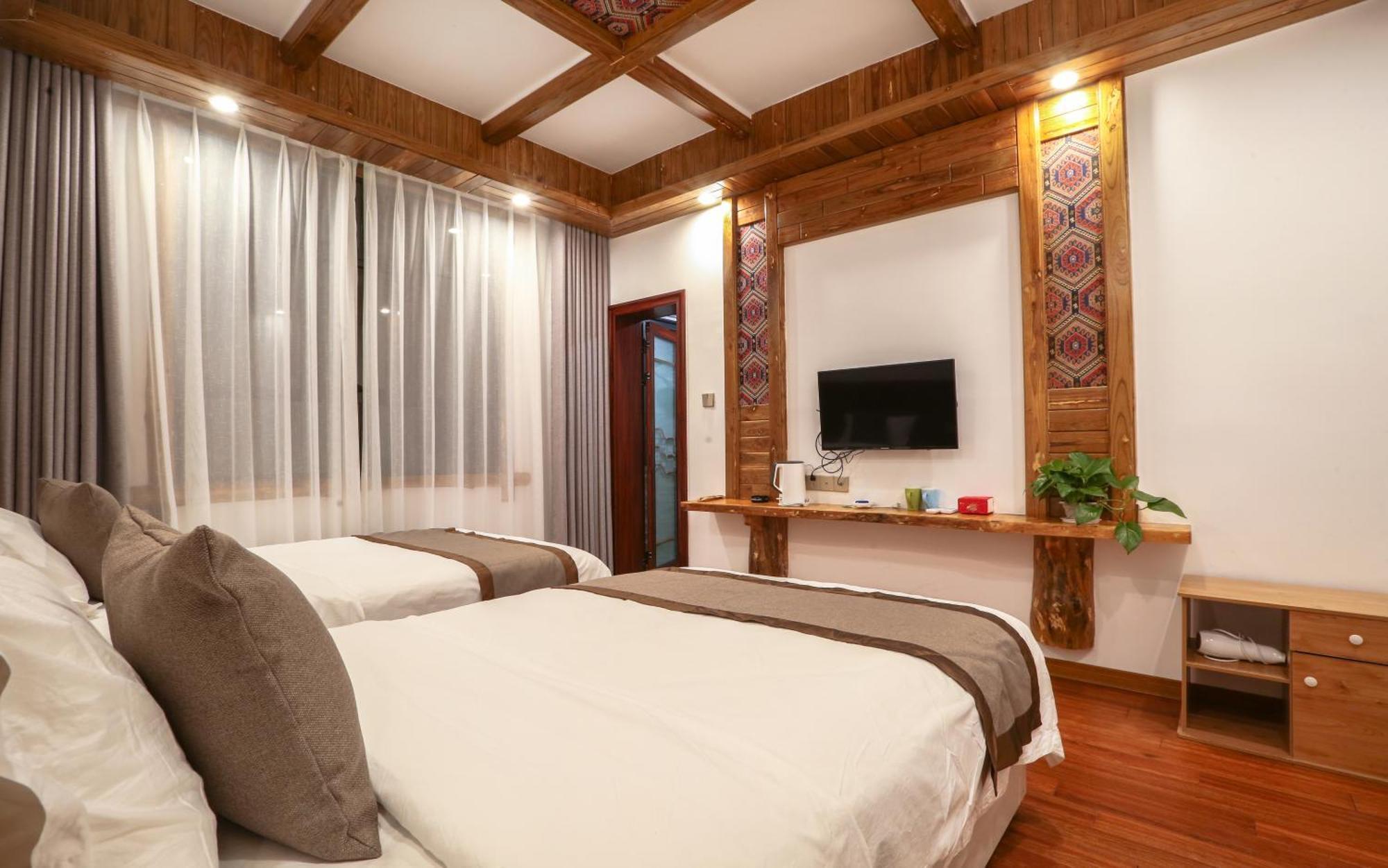 Easy House Gaoyun Branch Hotel Zhangjiajie Bagian luar foto