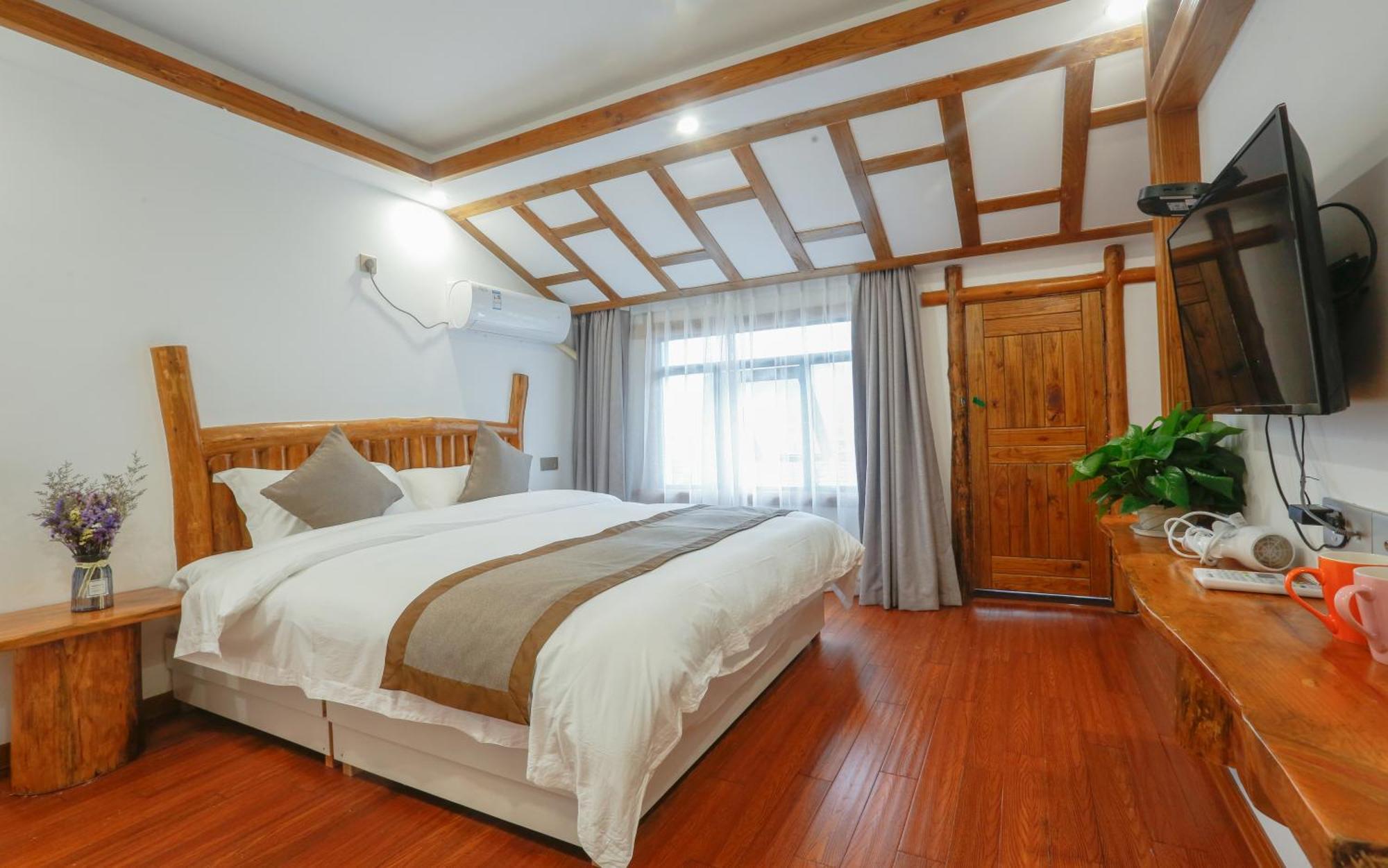 Easy House Gaoyun Branch Hotel Zhangjiajie Bagian luar foto